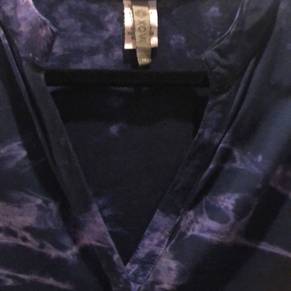 🔵 XCVI so soft tie dye slightly sheer jersey knit comfy tunic - Picture 8 of 12